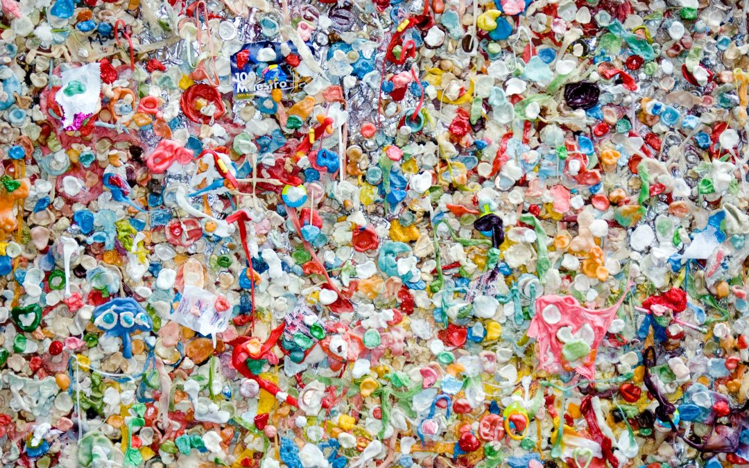 ♻️ Carbonato de Calcio en Madera Plástica Reciclada: Usos, Beneficios y Recomendaciones